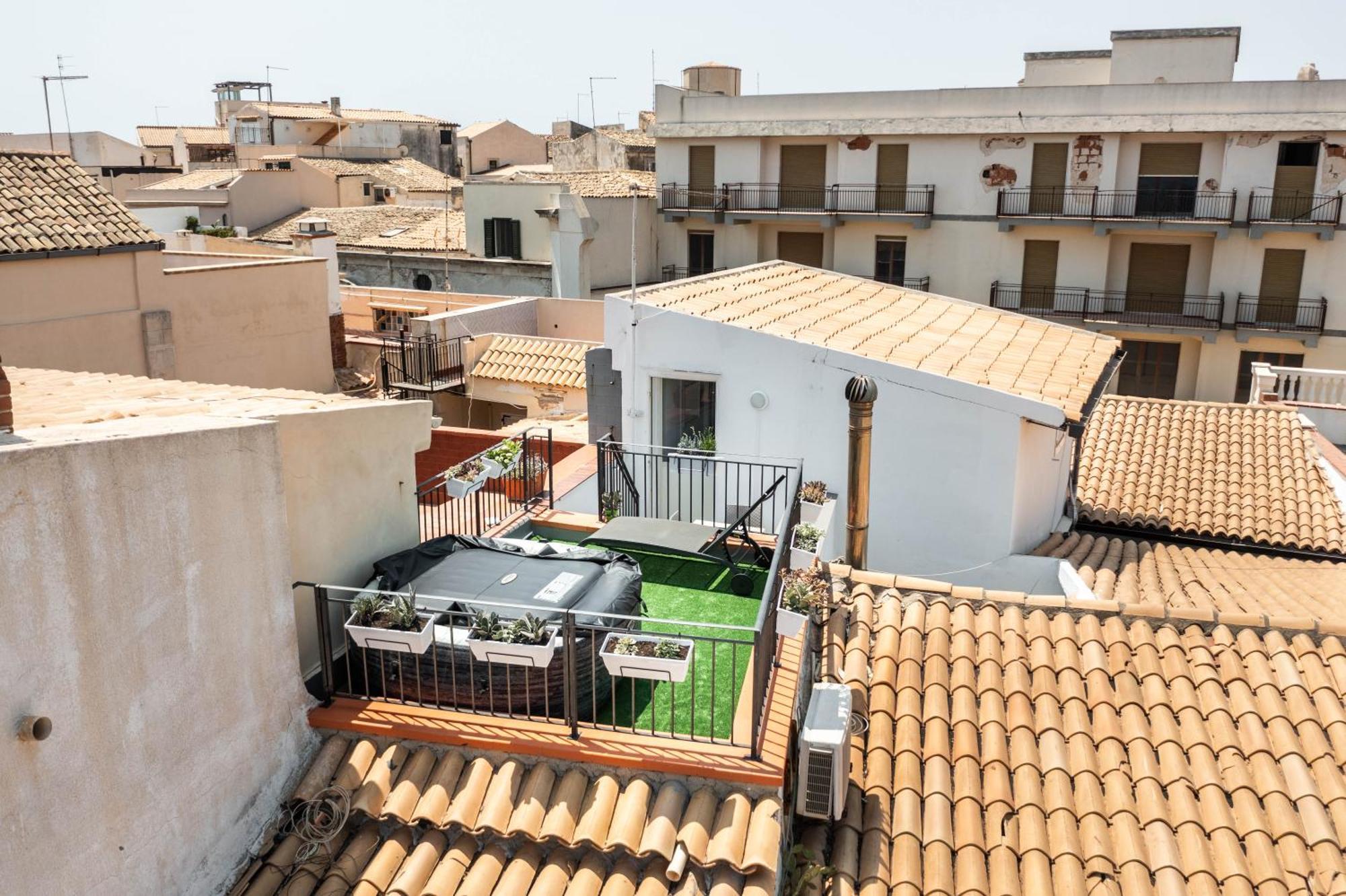 Fronte Mare Apartments & City Views Siraküza Dış mekan fotoğraf